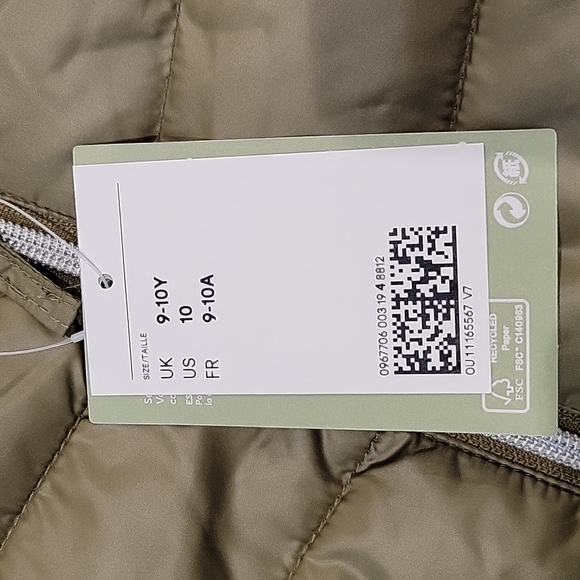 H&M puffer jacket, olive green, size 9-10 girls - Picture 5 of 5